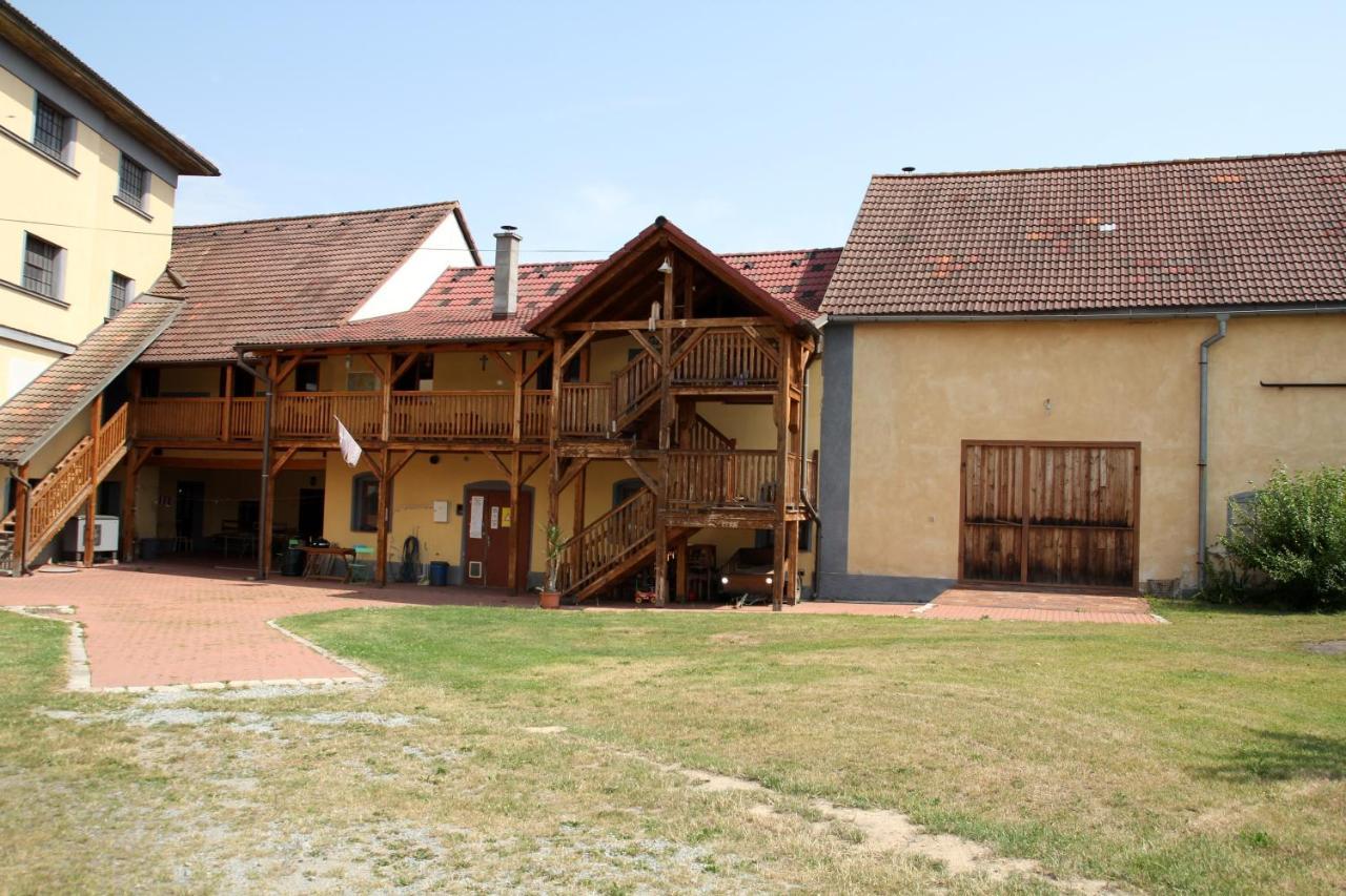 Appartement Mlyn-Osvracin Extérieur photo